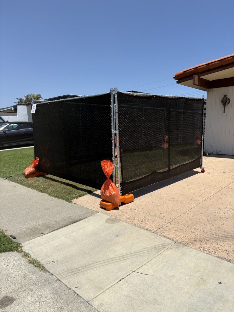  Temporary Construction Fence